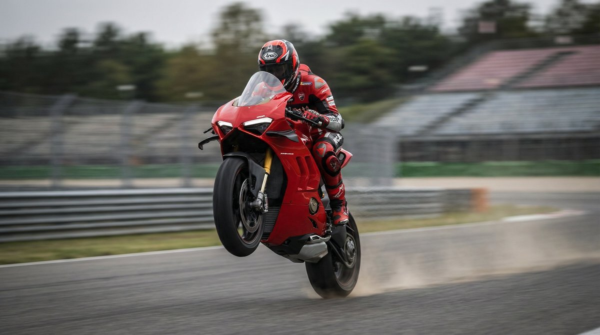 抖阴漫画摩托车视频分享